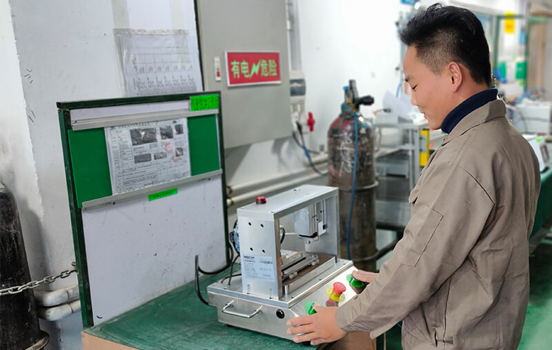 精密設備保證氣密質(zhì)量